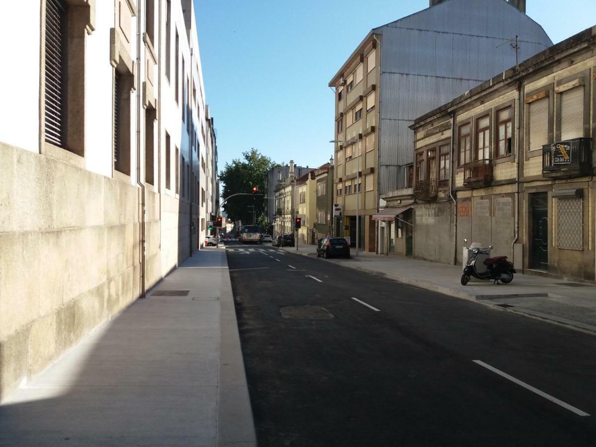 Quarto Com 4 Camas Porto Kültér fotó