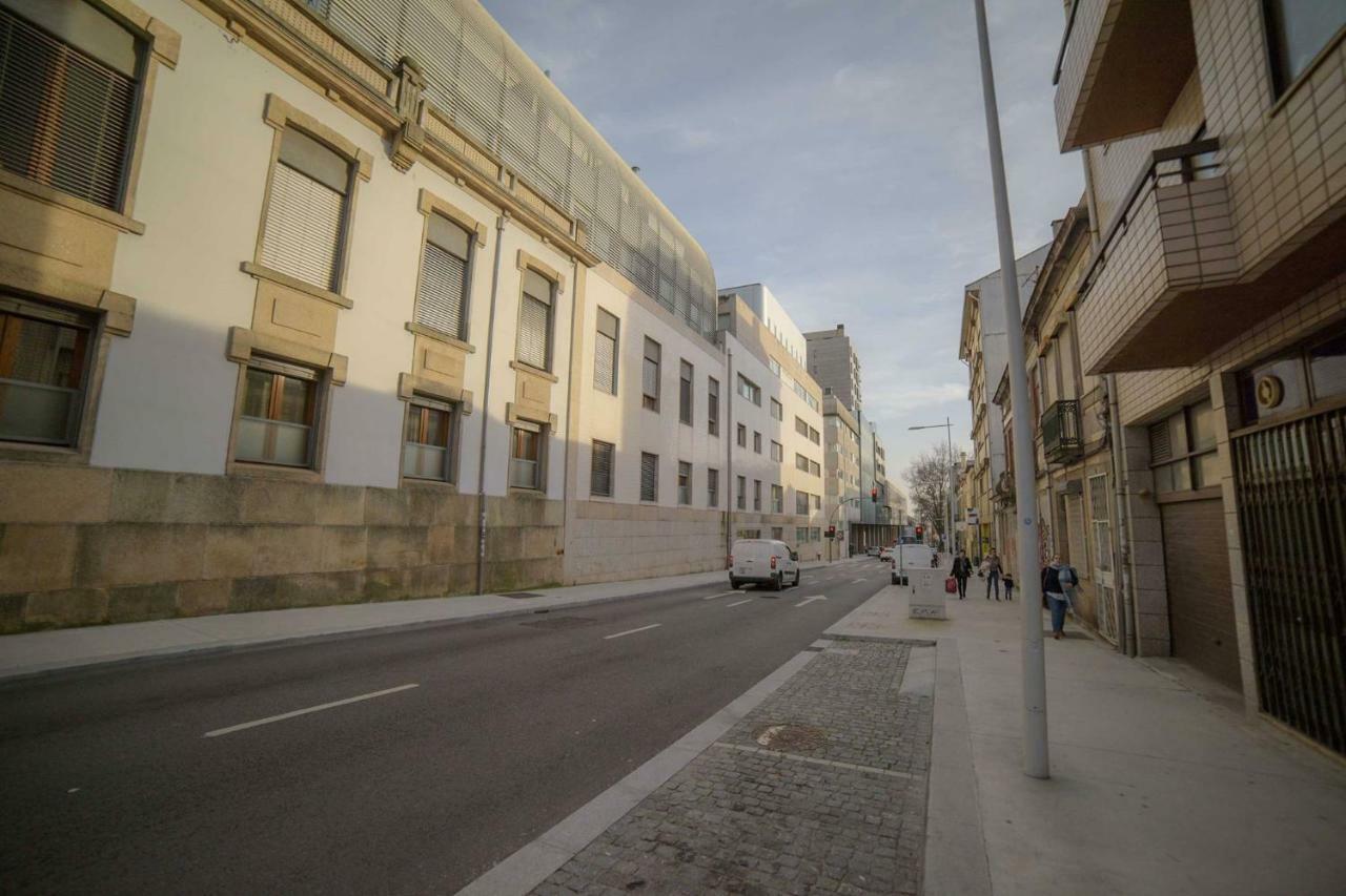Quarto Com 4 Camas Porto Kültér fotó